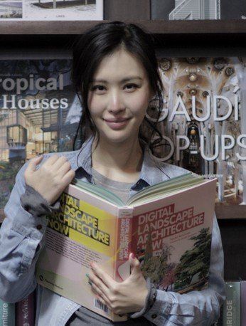 田朴琤第三篇博文浮出水面：绝口不提男闺蜜