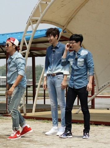 <em>RunningMan</em>201期中字在线:嘉宾<em>扯头发</em>惹骂战