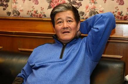 赵本山新剧被叫停 《爹妈满院》因题材问题受