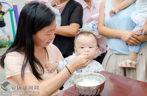 安庆岳西首批儿童营养包发放 800名适龄婴幼儿