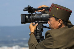 外媒摄影师记录朝鲜电影拍摄现场