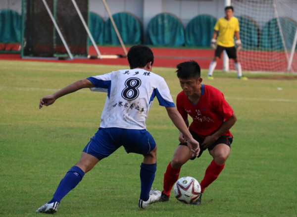 2015年海南省男子足球超级联赛第九轮精彩对