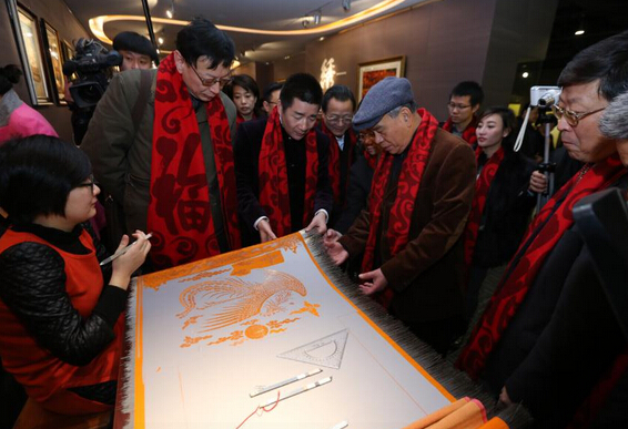 古文化丝绸之美再绽放 万事利领跑中国奢侈品