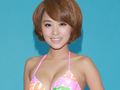 嫩模罗彩玲拍比基尼写真 不慎走光失守