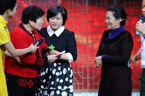 辽视综艺强档升级  贾玲 《 妈妈 的味道》献爱心