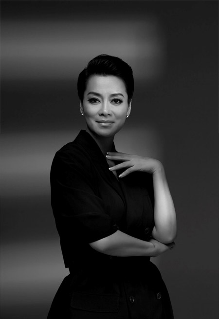 毛阿敏回应千万选秀邀约 在演唱会上唱歌最开