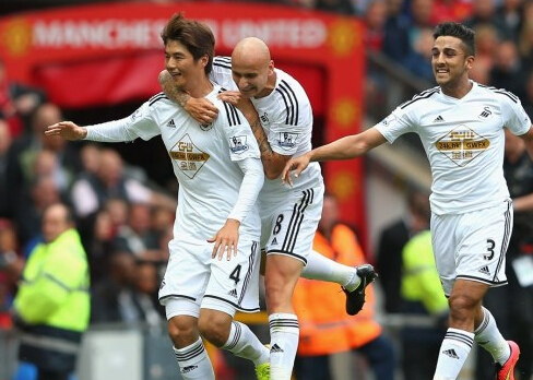 奇诚庸一箭穿心攻陷梦剧场 英超赛季首球花落