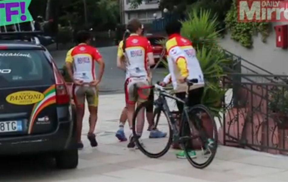 环意自行车赛哥伦比亚Bogota Humana女子自行车队“裸体”队服引争议