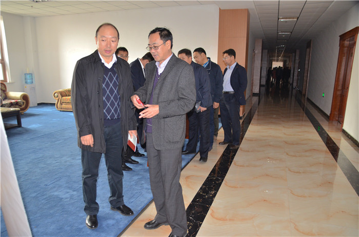 10大经济学家_10大经济学家出炉(2)