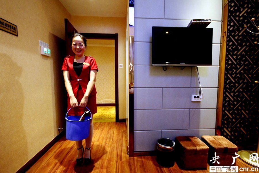 都市<em>洗脚妹</em>:年轻、肯干、月入4500、能说会道