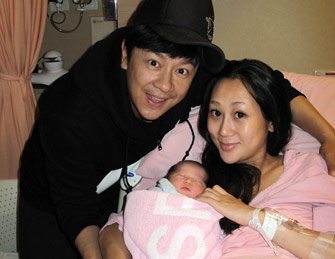 陈浩民再添一女 太太生第三胎
