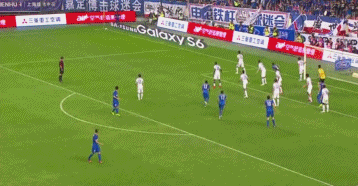 莫雷诺倒钩破门