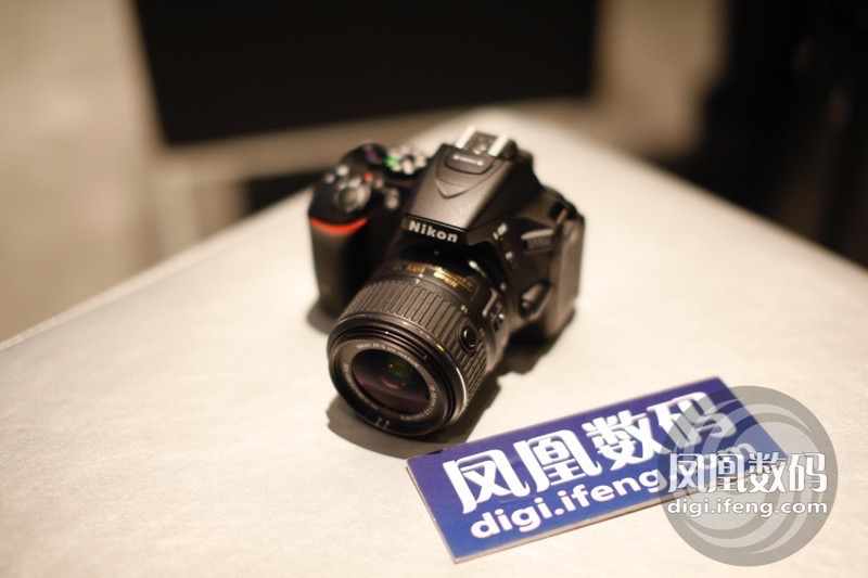 CES2015:尼康入门单反相机D5500图赏