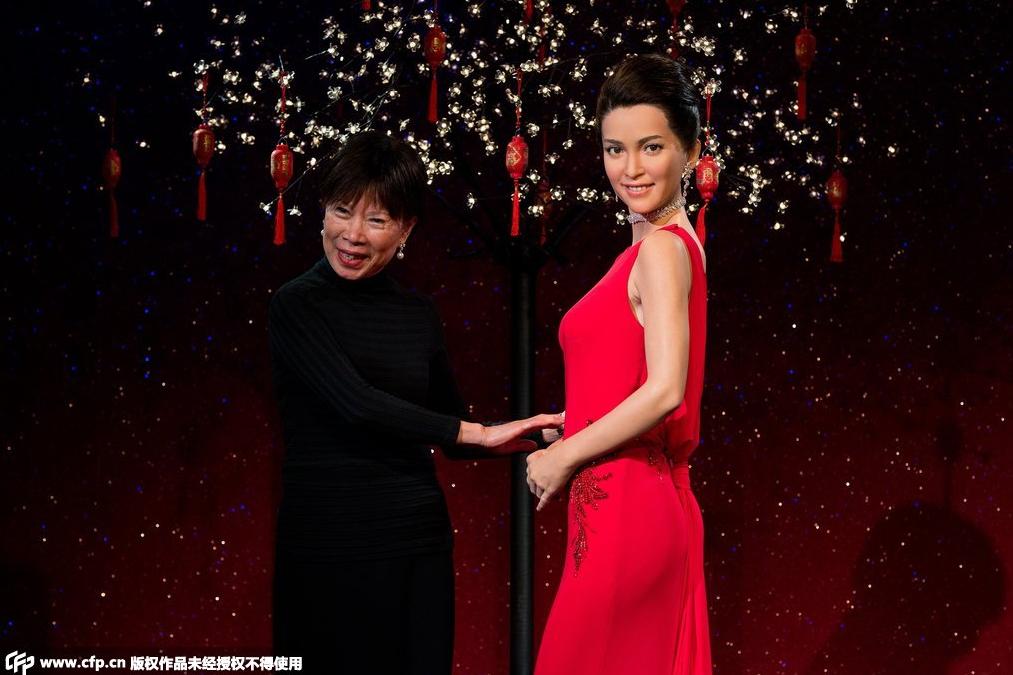 李冰冰蜡像伦敦揭幕 蜡像虽美不像本人
