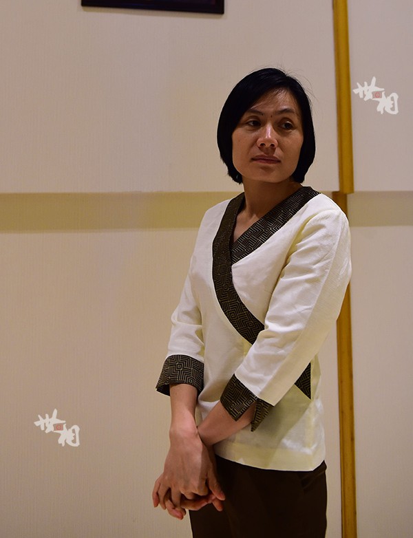 <em>洗脚妹</em>的两会声音 - 4G视界