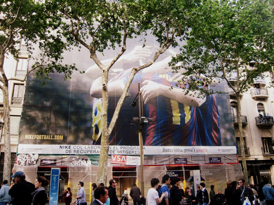 巴塞罗那:足球与文化_凤凰城市
