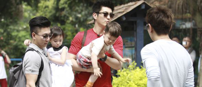 《爸爸回来了》