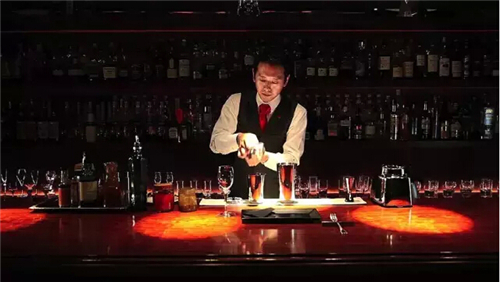 9个绝妙建议帮你找到靠谱鸡尾酒吧