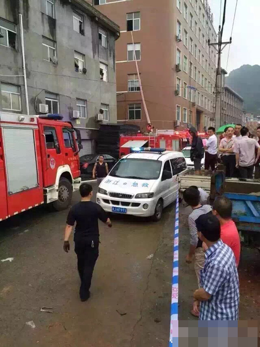 文章配图