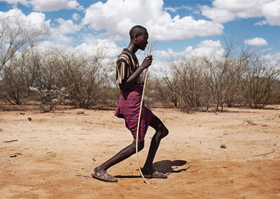 为什么他们要逃离家乡