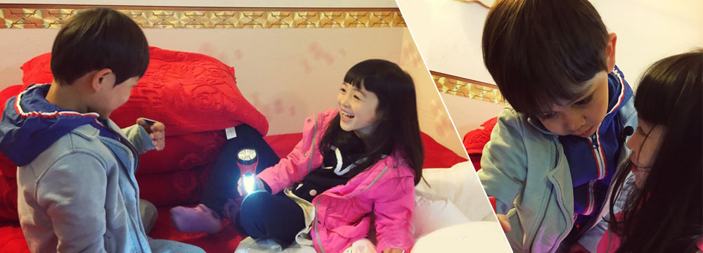 诺一与夏天床上看书嬉戏 亲密无间