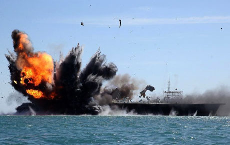 二炮协同海军南海演习模拟攻击航母