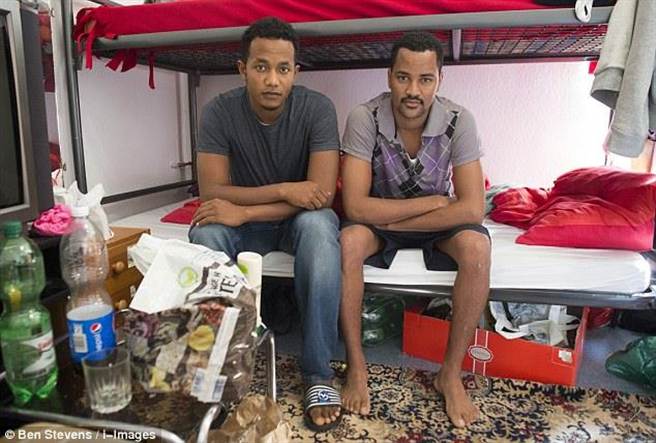 德国安排难民入住纳粹集中营 难民:不介意(图)