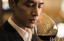 胡歌写真散发男神荷尔蒙