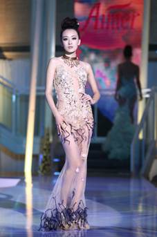 靓衣美女大盘点带你一览内衣盛宴Kaiyun网址 开云(图6)