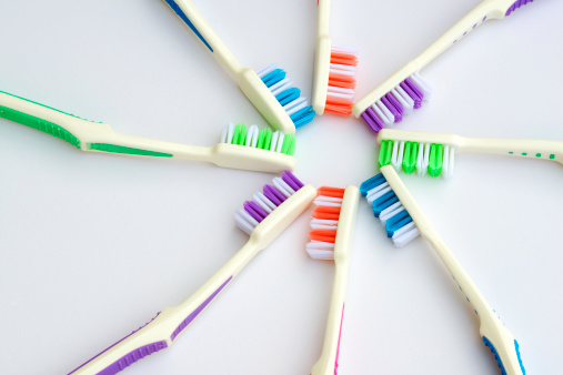 5种日用品一定要及时换|细菌| 牙刷_凤凰健康