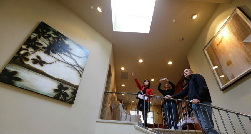 A股暴跌美国楼市也受伤!中国人赴美购房脚步放