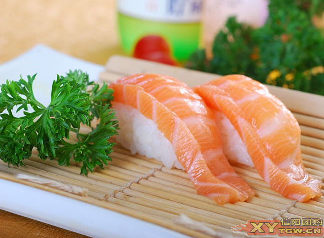 日本人都对爱吃三文鱼的外国人嗤之以鼻?|三文