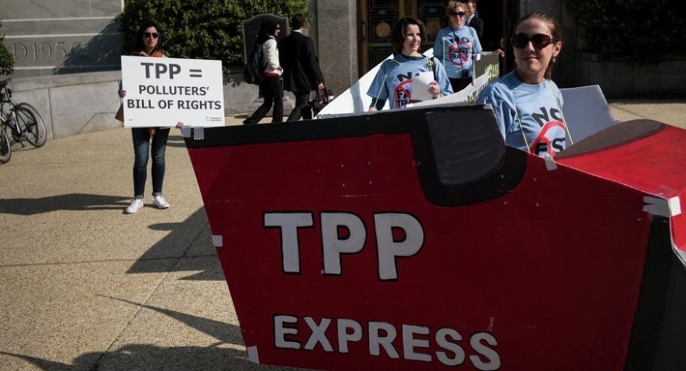 全球头条:全球股指跌入熊市区间 一桶油比一瓶