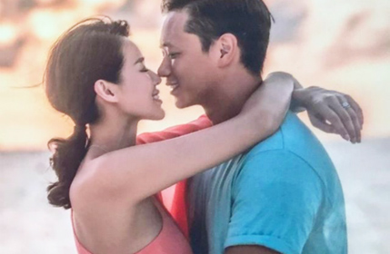 鼻尖相碰！胡杏儿和老公这样秀恩爱