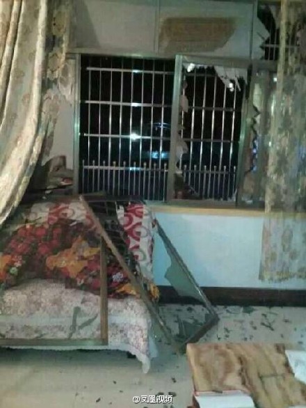  京港澳高速 汨罗大荆段一 油罐车爆炸  伤亡暂时