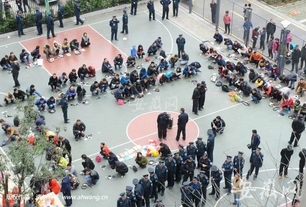 广西农场乔装成动物园 老虎被饿死制壮阳酒(图