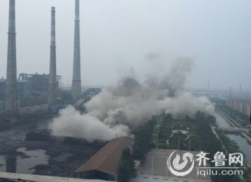 山东环保拆违建第一爆:112公斤炸药爆破燃煤