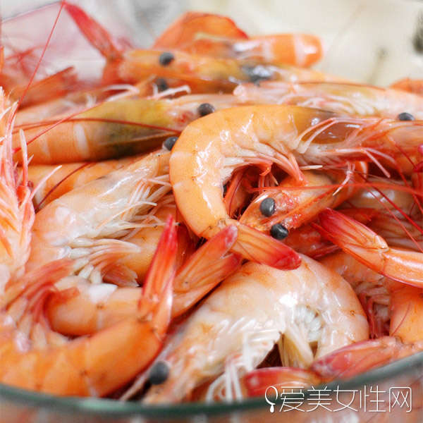 男人肾虚会导致失眠 吃什么能调理