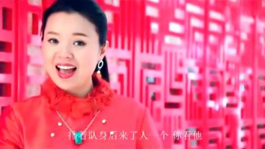 谈芳兵纽约林肯中心登台 再唱神曲《包子铺》