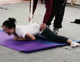 《一代宗师》曝章子怡练功惨照