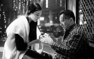 景甜谈男友：我对事业的追求不高 但他把我架在那儿了