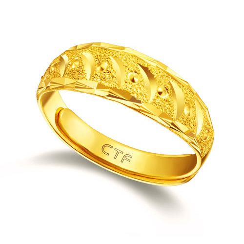 如何网上购买黄金首饰 rdn_5282f7e687e17.jpg