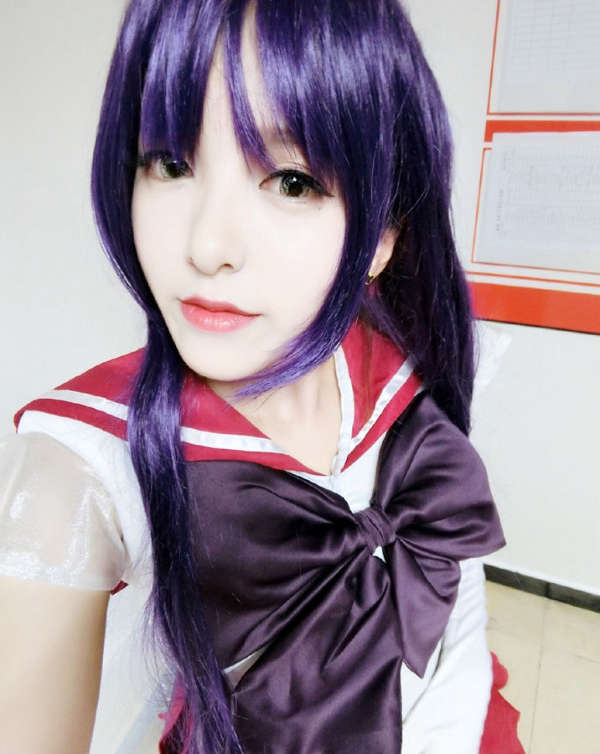 最火的游戏主播女 re_56133856aa398.jpg