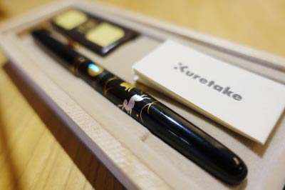 扬州 | 小伙文玩钢笔 最贵的一支价值上万(图)