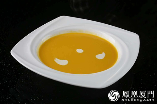 圣诞约会去哪儿？叫上ta去悦良宵享受高端西餐