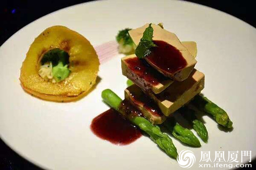 圣诞约会去哪儿？叫上ta去悦良宵享受高端西餐