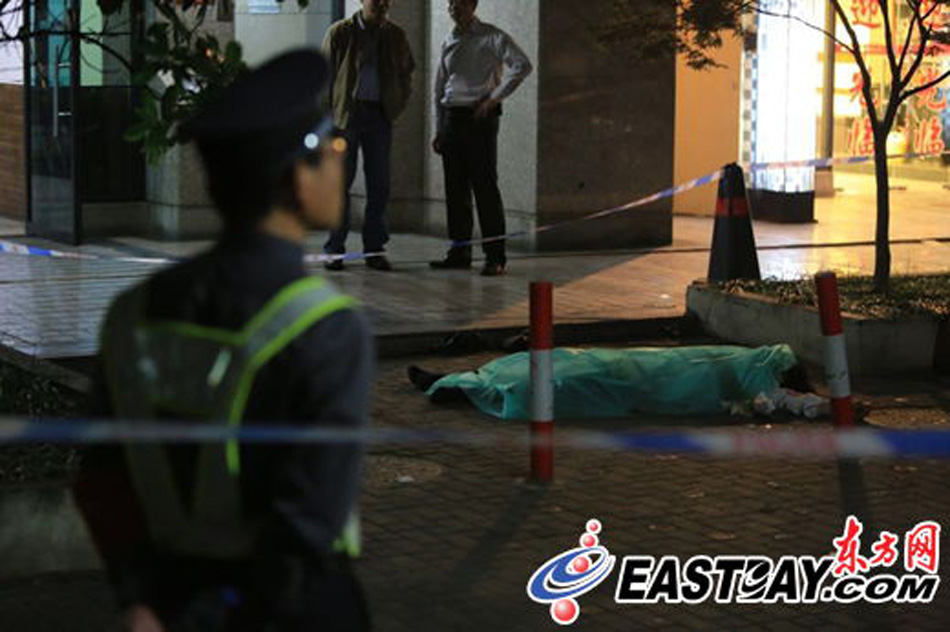 <em>上海</em>一<em>男子杀女友</em>后高楼跳亡 幼女现场目睹_资