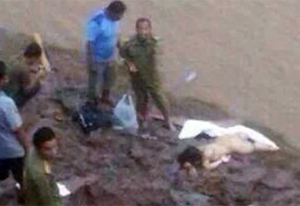 老挝客机坠河致49人遇难