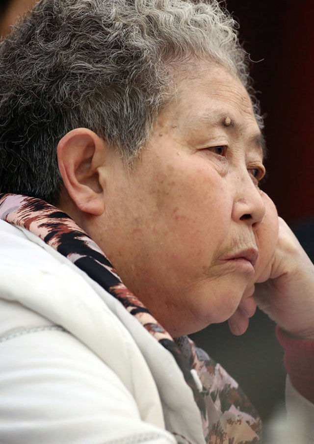 老干妈陶华碧听会-中国学网-中国IT综合门户网