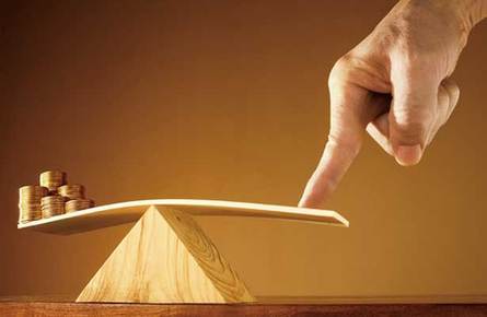 土豪抢位配资稳赚不赔 高杠杆游戏造一夜富翁